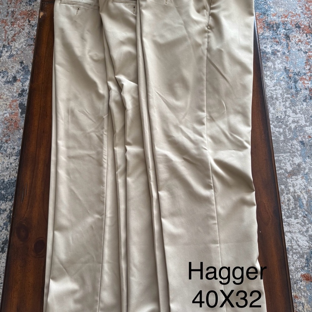Haggar Men's khaki Pants